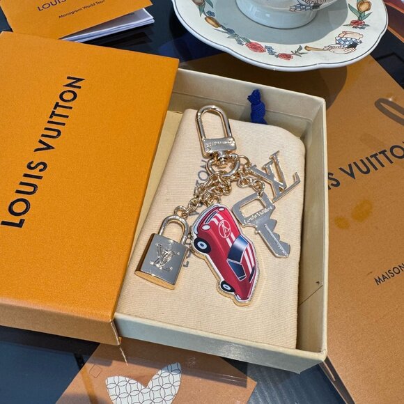 Louis Vuitton Playful Charm Keychain - Picture 5 of 5